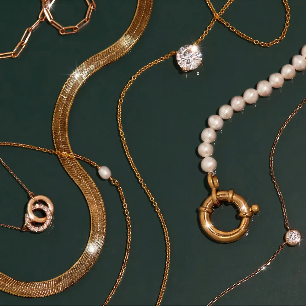 aurate holiday 09kira 1024x1024