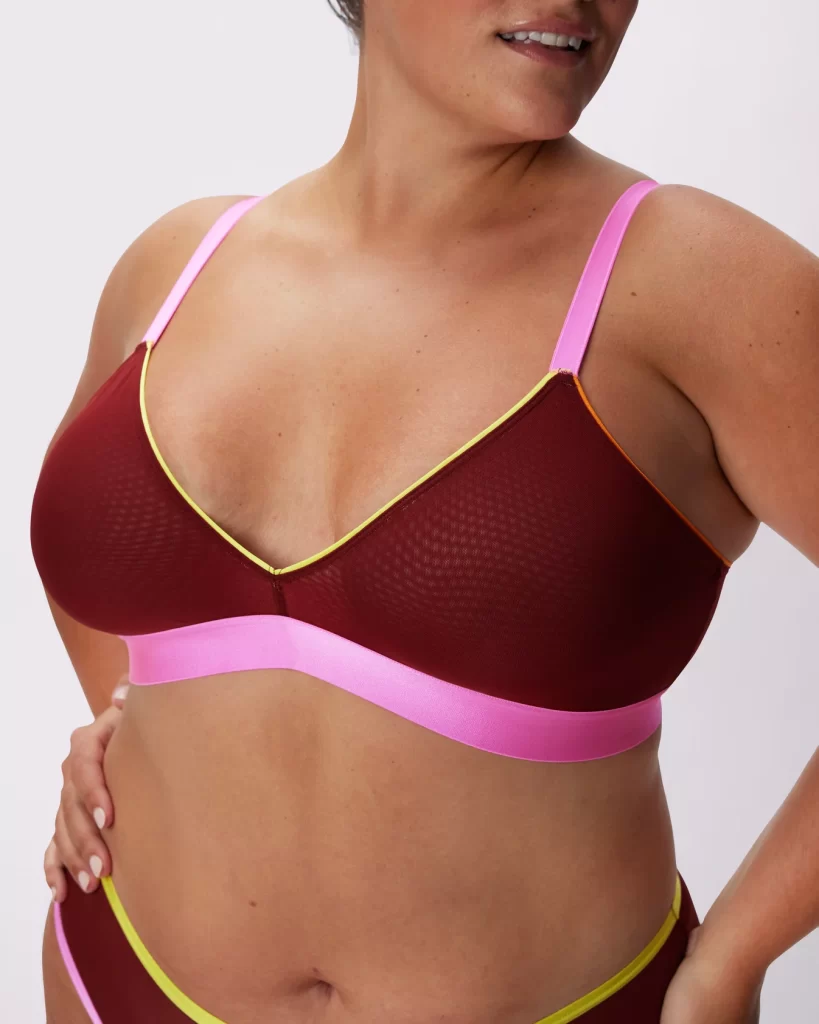 parade triangle bralette 1 819x1024