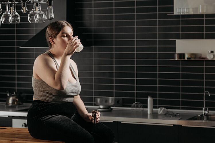 Best Energy Drinks for Long Cooking Days: 7 Options Compared